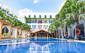 Resort Risemount đà Nẵng